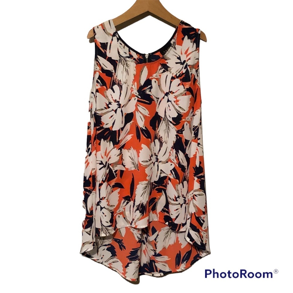 Anthropologie W5 Sleeveless Coral Floral Top with Zipper Back Size Women's M